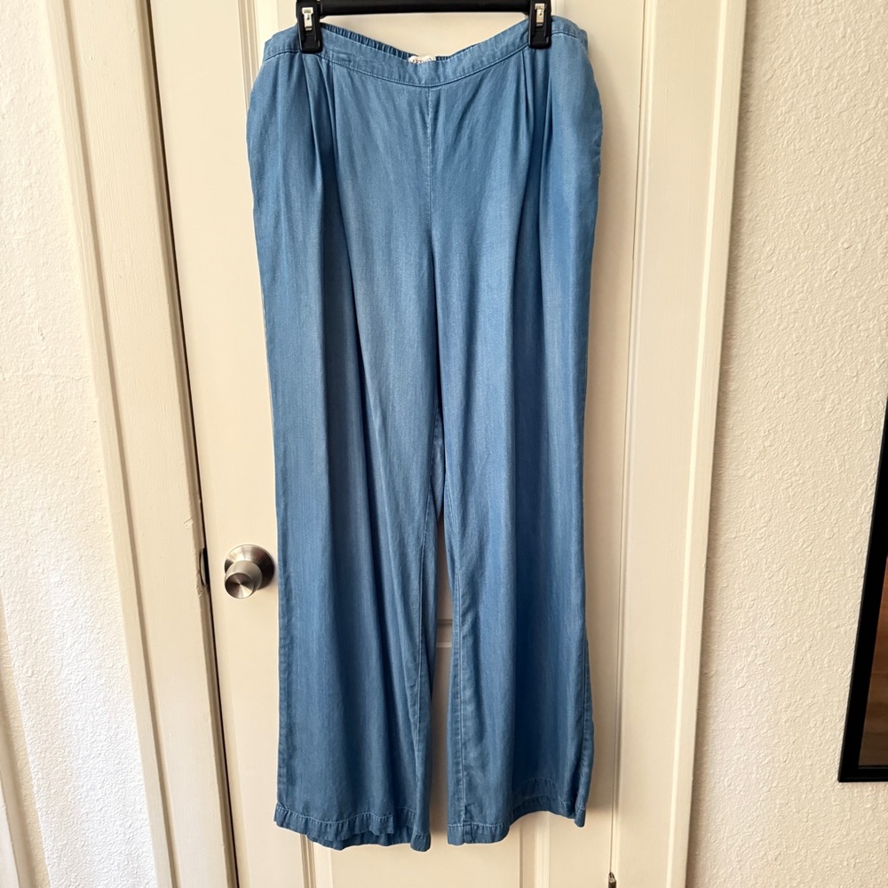 Merona Lyocell wide leg trousers, size XL, NWOT.
